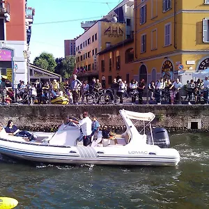 Art Navigli מלון