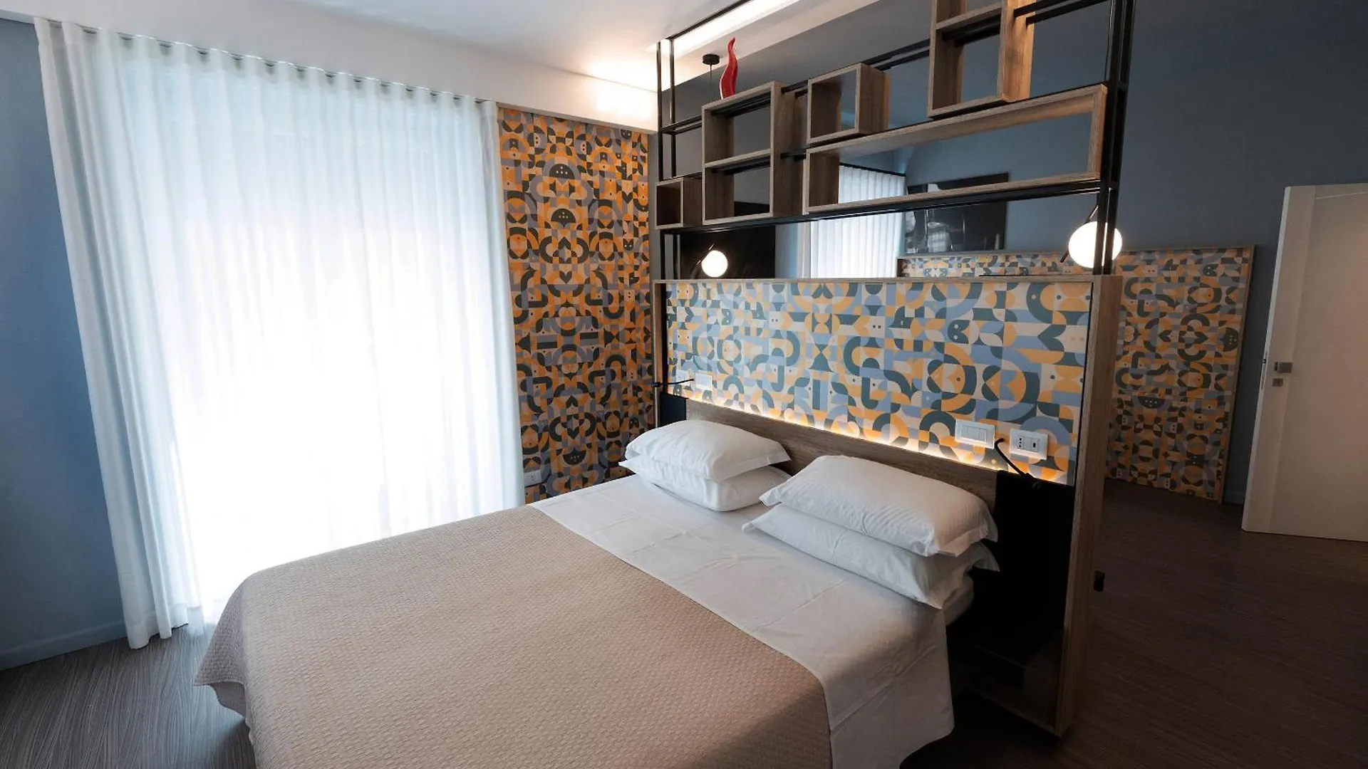 לינה וארוחת בוקר נאפולי Bed In Centro 3*,  איטליה