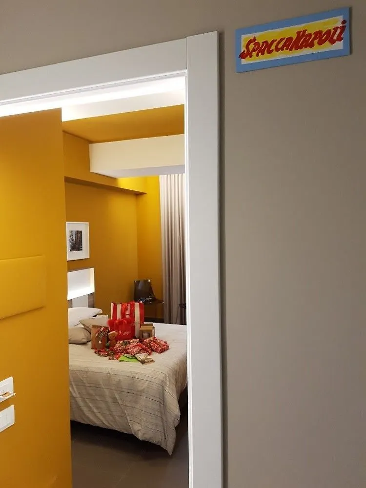 לינה וארוחת בוקר נאפולי Bed In Centro