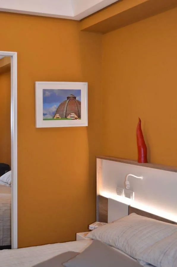 לינה וארוחת בוקר נאפולי Bed In Centro