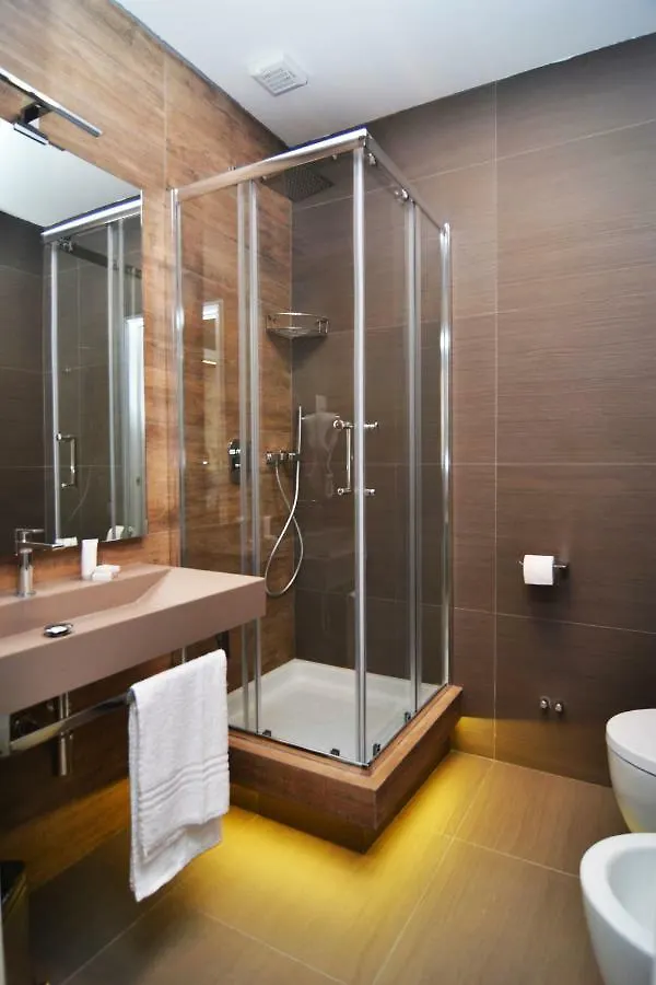 לינה וארוחת בוקר נאפולי Bed In Centro
