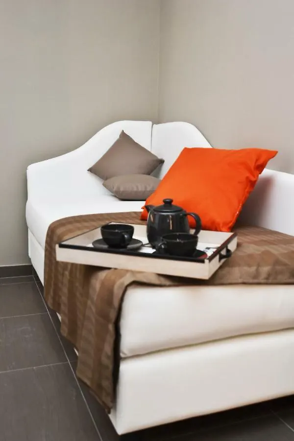 לינה וארוחת בוקר נאפולי Bed In Centro